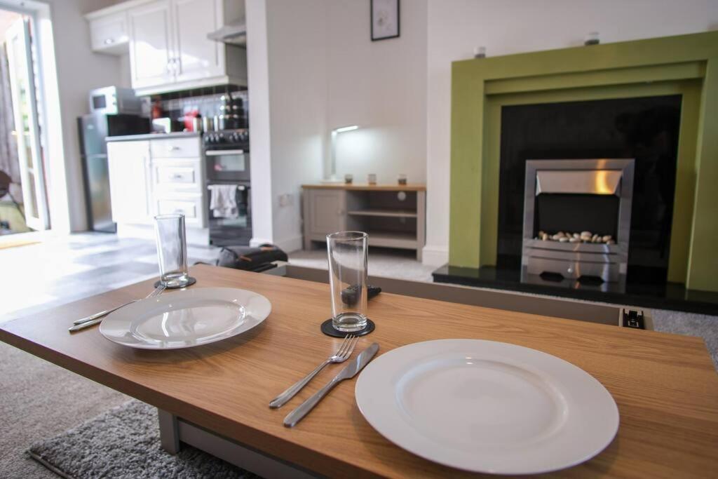 3 Bed, Parking Inc 15 Percent Off For Monthly Stays Westoe Eksteriør bilde