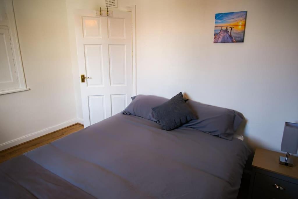 3 Bed, Parking Inc 15 Percent Off For Monthly Stays Westoe Eksteriør bilde