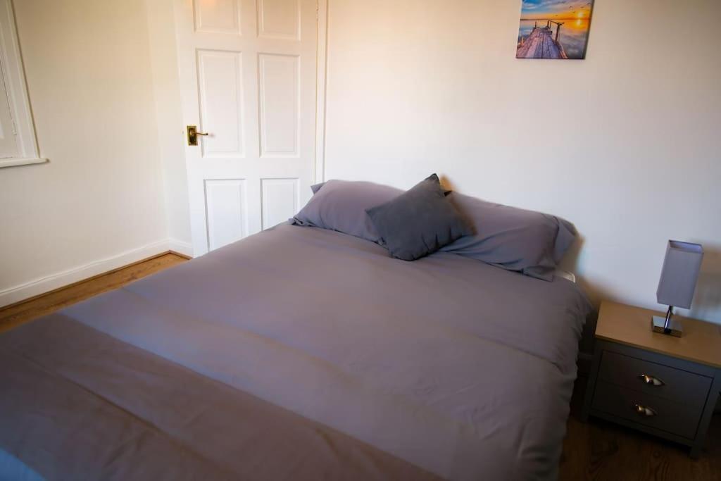 3 Bed, Parking Inc 15 Percent Off For Monthly Stays Westoe Eksteriør bilde