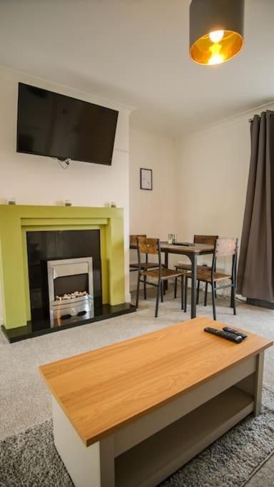 3 Bed, Parking Inc 15 Percent Off For Monthly Stays Westoe Eksteriør bilde